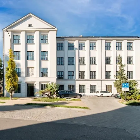 Saskie Art Deco Spokojna 10 Apartment
